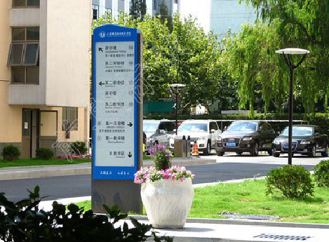 涟源哪些因素影响宣传栏的制作？